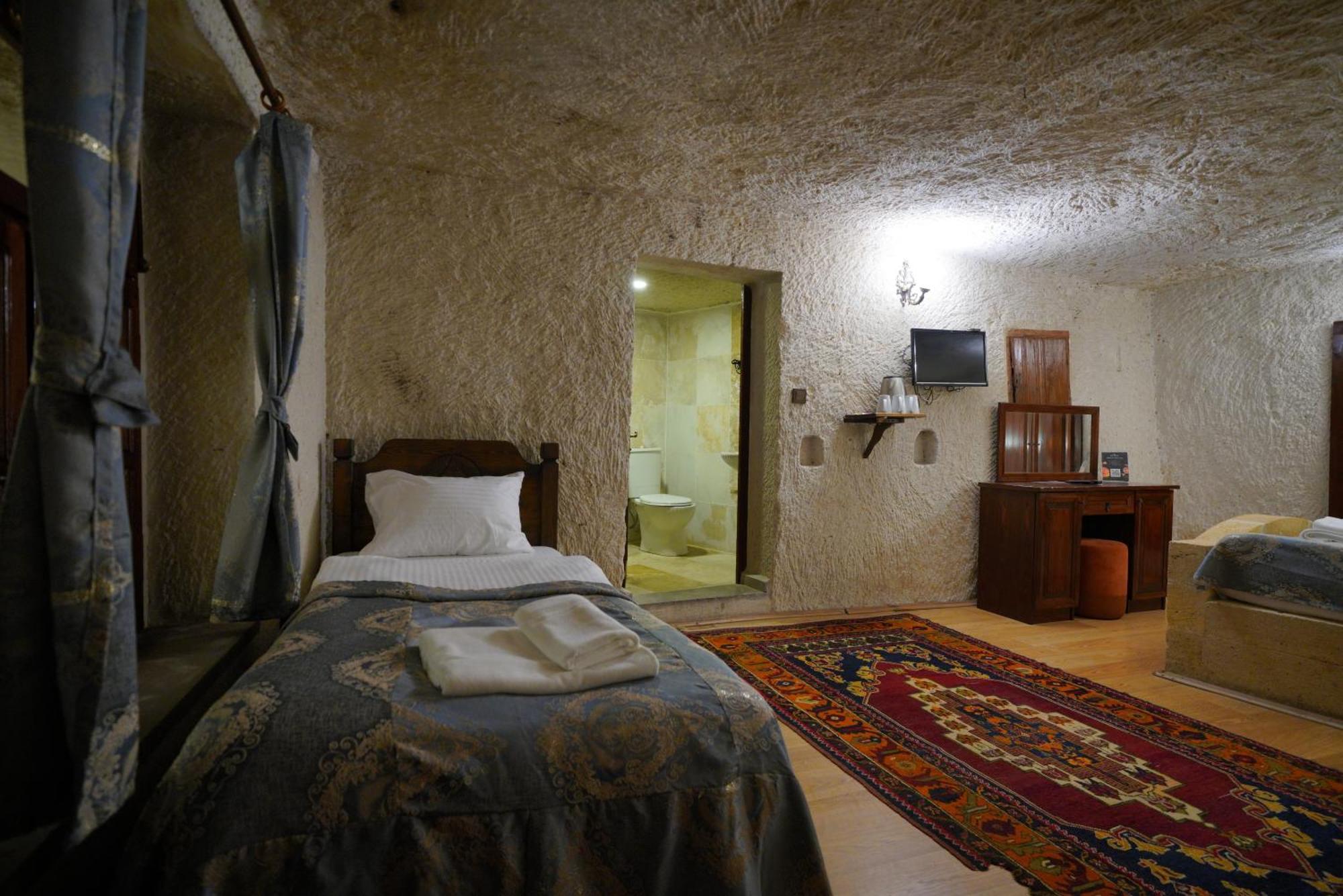 Asteria Cave Hotel Göreme Exterior photo